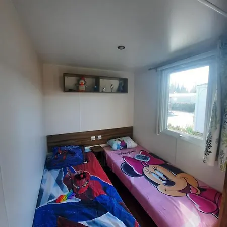 Grand Mobilhome Spacieux 8 Places Frejus/straphael Frejus